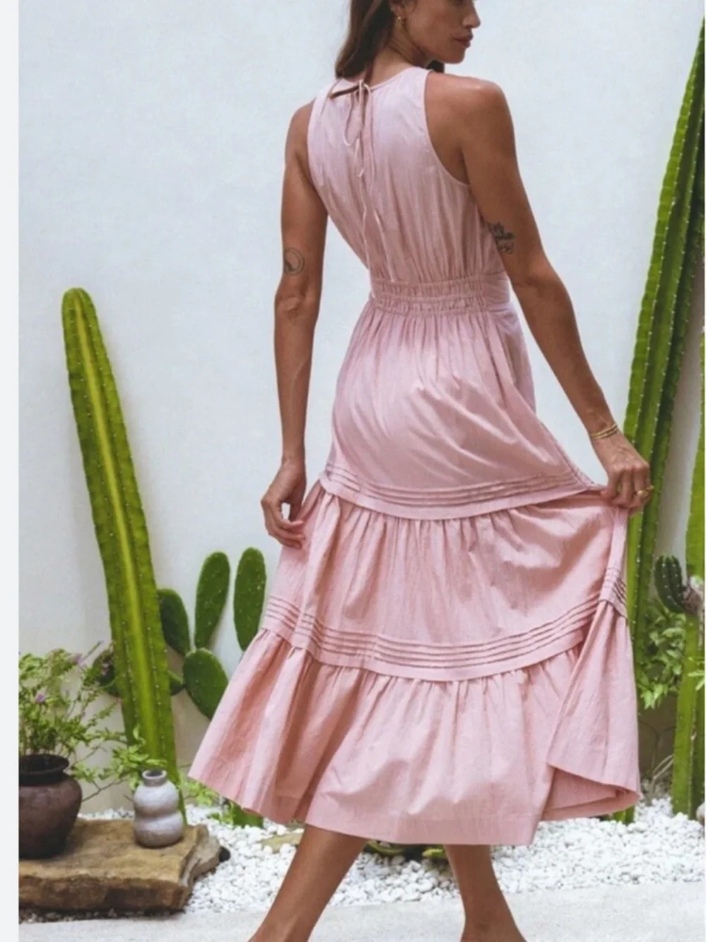 Pampelone Sleeveless Perla Midi Dress Tiered & Pintucked light pink EUC - Picture 4 of 7